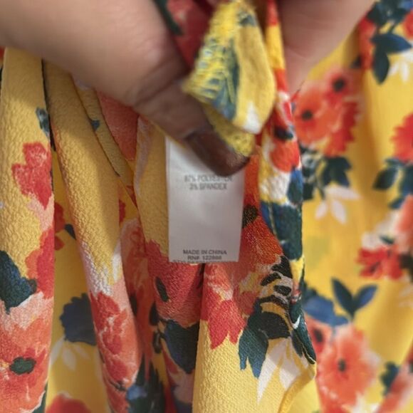 Status by Chenault-Womens Yellow Floral Shirt Blouse Top- Size XXL - Picture 7 of 9